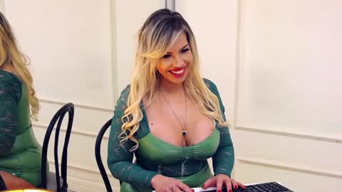 Sasha online show from January 28, 5:00 am