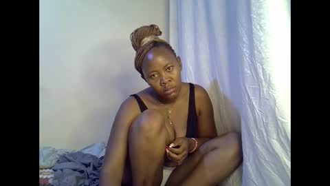 sassy_bella online show from October 26, 3:24 am