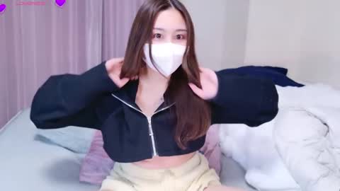 Snapshot of satomi_japan chatting on February 2, 9:19 am CEO Satomi -Japan- online show from February 2, 9:19 am