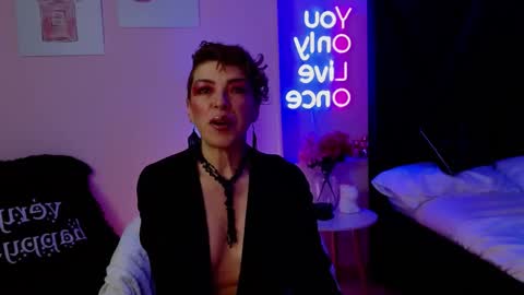 lilith online show from March 8, 3:32 am