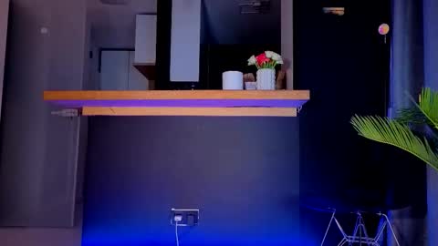 Wild influence online show from October 7, 6:23 pm