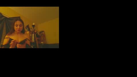 Snapshot of savagerager chatting on November 1, 11:36 am SavageRager online show from November 1, 11:36 am