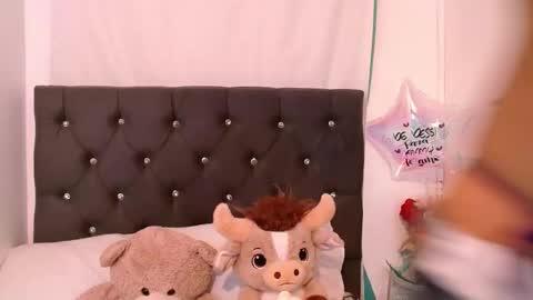 saykimmy online show from February 18, 3:49 am