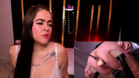 sayreth_ online show from May 17, 4:33 am