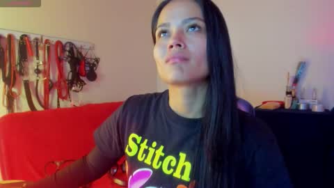 scarlet taylor kennedy online show from January 16, 7:21 pm