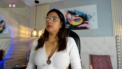 Scarlet online show from March 7, 10:28 pm