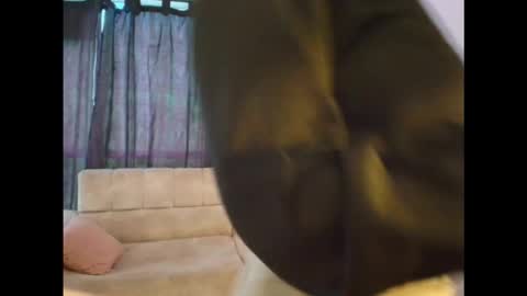 Alaia Domina online show from February 1, 8:18 pm