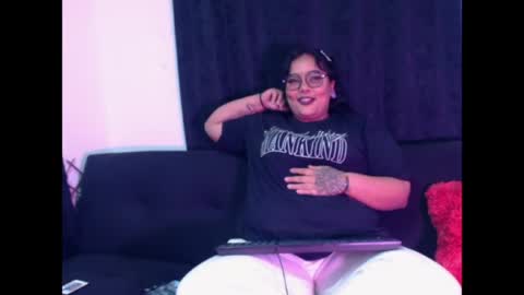 scarlethh_ss online show from June 2, 5:52 am