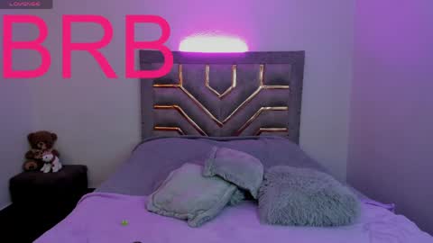 scarlett_rose11 online show from April 18, 7:58 pm