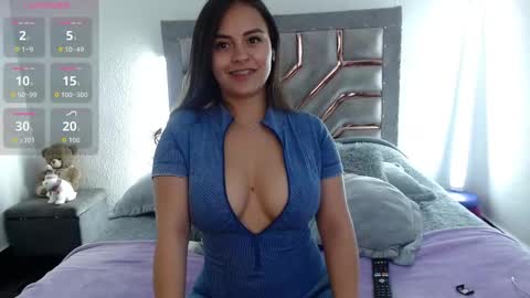 scarlett_rose11 online show from March 18, 5:18 pm