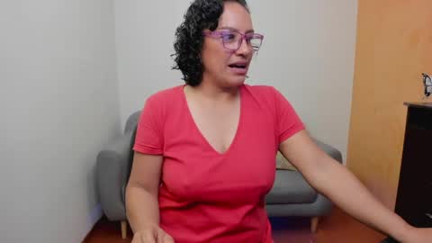 Scarlett sax online show from June 2, 11:17 pm