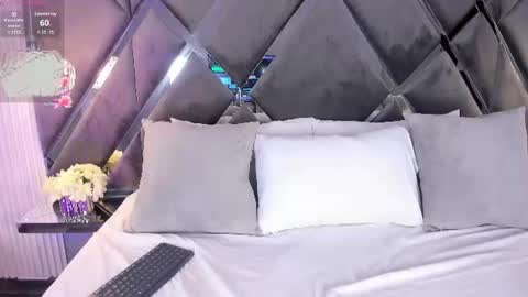 Scarrlethx online show from July 10, 5:24 pm