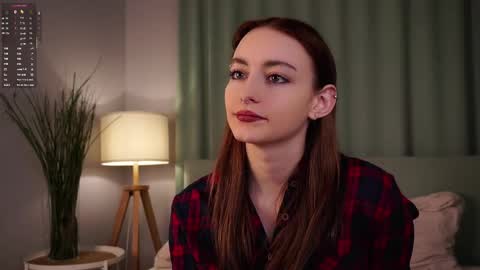 Lily online show from January 8, 11:25 am