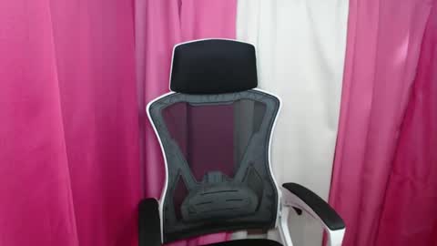 seductive_jhanna online show from April 3, 10:13 am