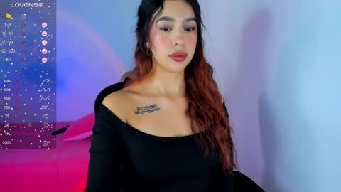 Snapshot of selene_e chatting on January 23, 10:11 pm Karol. online show from January 23, 10:11 pm