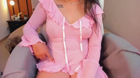 Snapshot of selene_e chatting on September 25, 10:40 pm Karol. online show from September 25, 10:40 pm