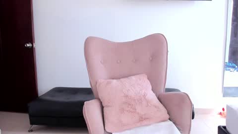 Snapshot of selene_king22 chatting on January 13, 7:10 pm Alejandra  online show from January 13, 7:10 pm