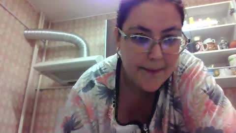 selenna_voss online show from September 17, 7:17 am