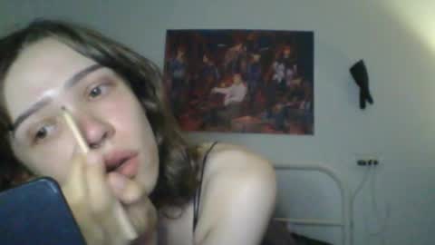 Snapshot of sendforesme chatting on October 4, 12:27 am goddess esme  online show from October 4, 12:27 am