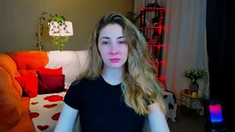 sensitiveheartt online show from March 29, 7:24 pm