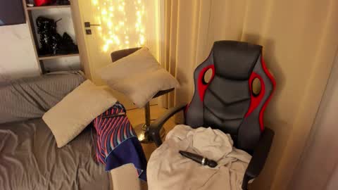 sensualbarbies online show from March 7, 6:59 pm