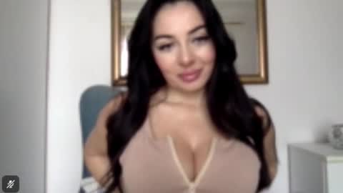 sensuallstella online show from November 27, 8:06 am