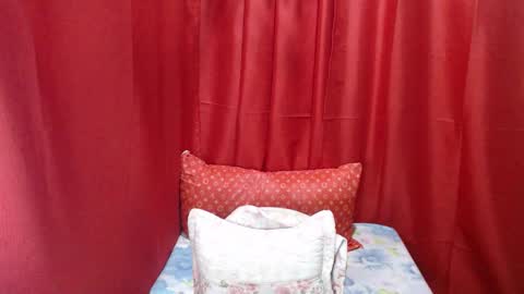 SensuousLips online show from February 10, 6:27 am