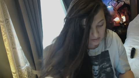 Tara online show from January 4, 3:39 pm