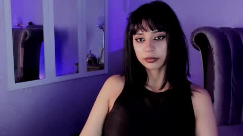 Snapshot of seren_bleck chatting on October 3, 3:11 am Seren Follow me online show from October 3, 3:11 am