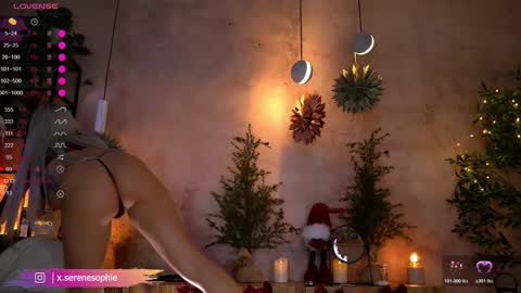 Serene Sophiex online show from December 3, 10:01 pm