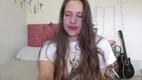 serenity_crystal online show from January 16, 4:50 pm