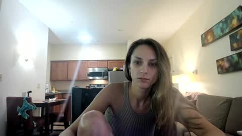 serenityroseee online show from July 2, 9:26 am
