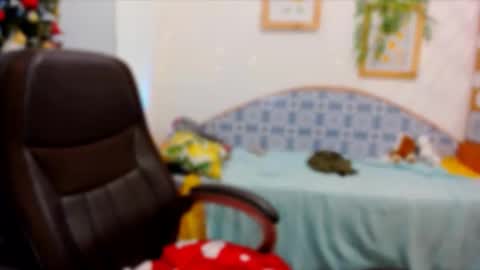 VIOLA online show from December 5, 8:25 am