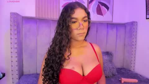 Danna  online show from March 31, 3:17 am