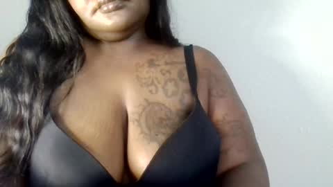 sexichocchic online show from August 2, 3:04 pm