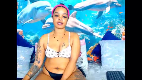 sexiebootyjoyxx online show from October 17, 6:33 pm