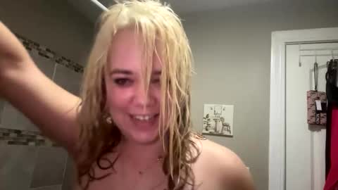 sexxiibossbabe online show from November 19, 6:35 am