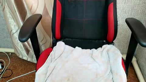 Jessica  Face only in pvt or in snapchat Dont ask more.... online show from February 11, 11:55 am