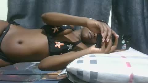 sexy_banny21 online show from February 28, 11:15 pm