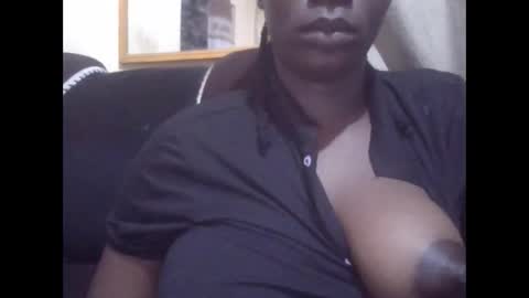 sexy_butty01 online show from April 13, 5:14 pm