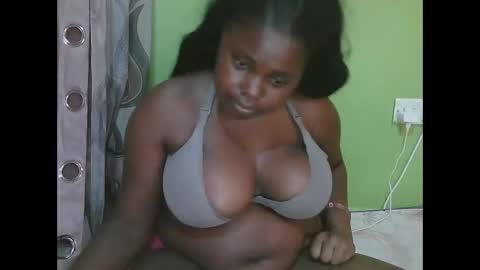 Snapshot of sexy_divana chatting on February 7, 8:31 pm sexy_divana online show from February 7, 8:31 pm