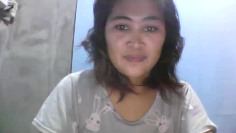 sexy_mommy69x online show from April 1, 8:06 pm