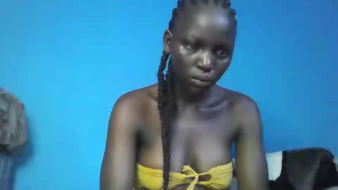 Snapshot of sexy_titz chatting on February 23, 5:06 am sexy_titz online show from February 23, 5:06 am