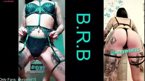 SexyAriel15 online show from October 22, 4:45 pm