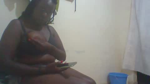 SHALLYNE online show from May 13, 7:41 pm