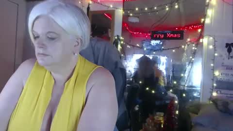 sexychazza16 online show from December 19, 10:13 pm