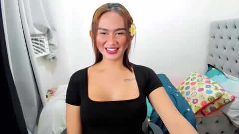 Snapshot of sexygigi_xox chatting on October 5, 7:46 am gigi online show from October 5, 7:46 am