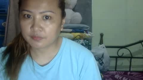 sexyhot_mama4you online show from August 3, 1:53 am