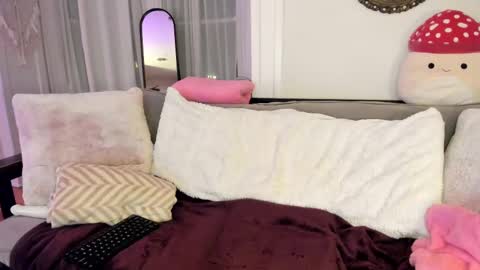 Snapshot of sexykittycouple chatting on February 25, 6:25 am Peaches  Justin online show from February 25, 6:25 am