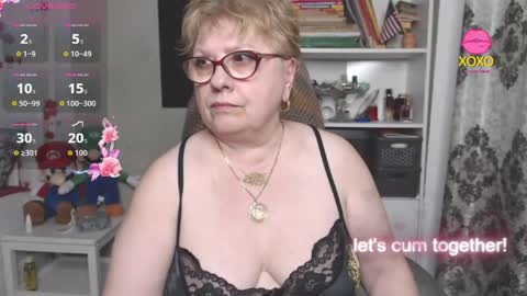 sexylynette4u online show from June 1, 9:55 am